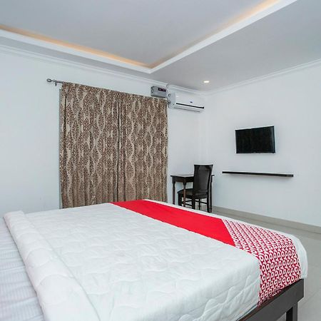 Collection O Cosmopolitan Hotel Devanahalli Ngoại thất bức ảnh