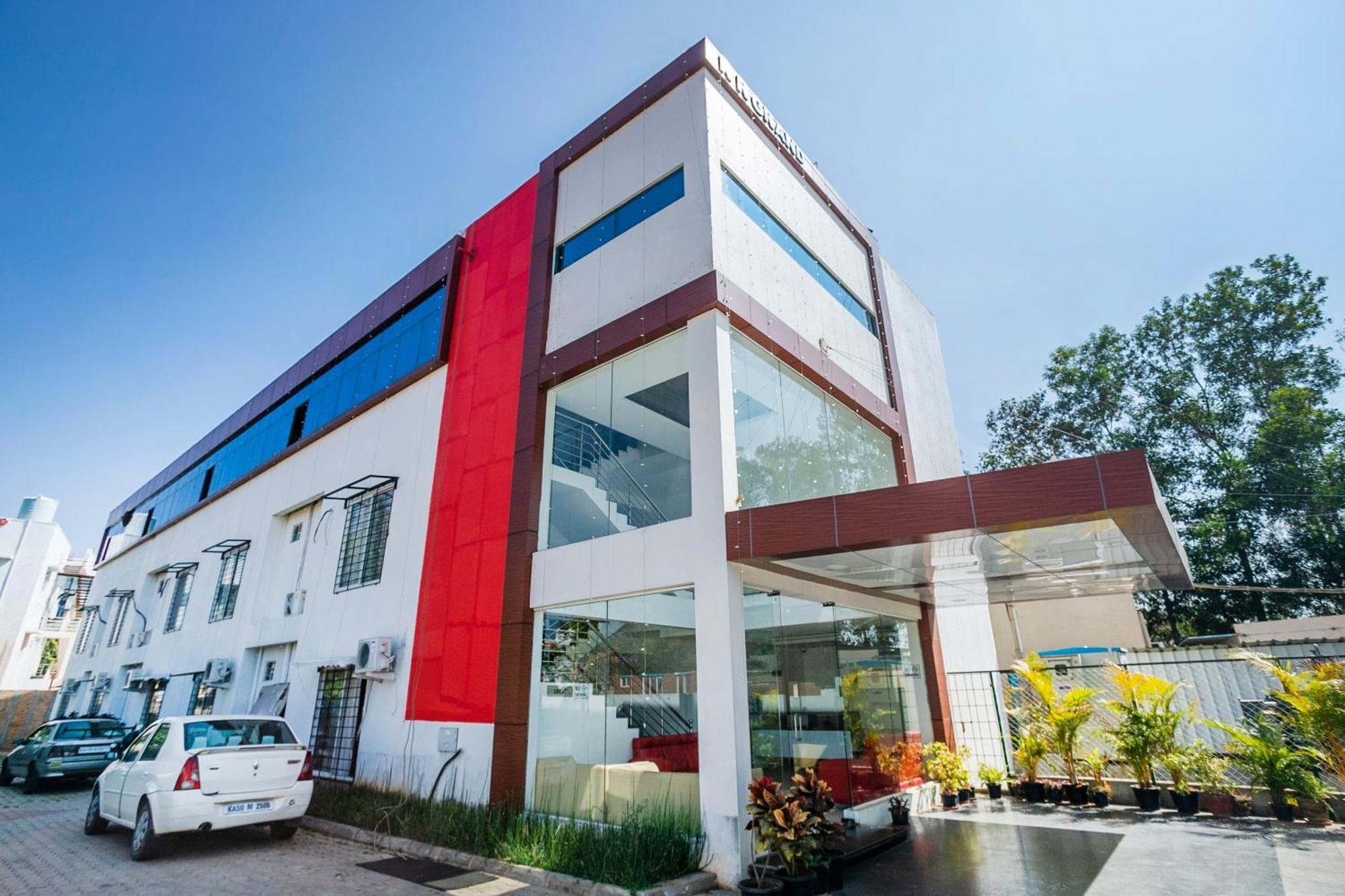 Collection O Cosmopolitan Hotel Devanahalli Ngoại thất bức ảnh