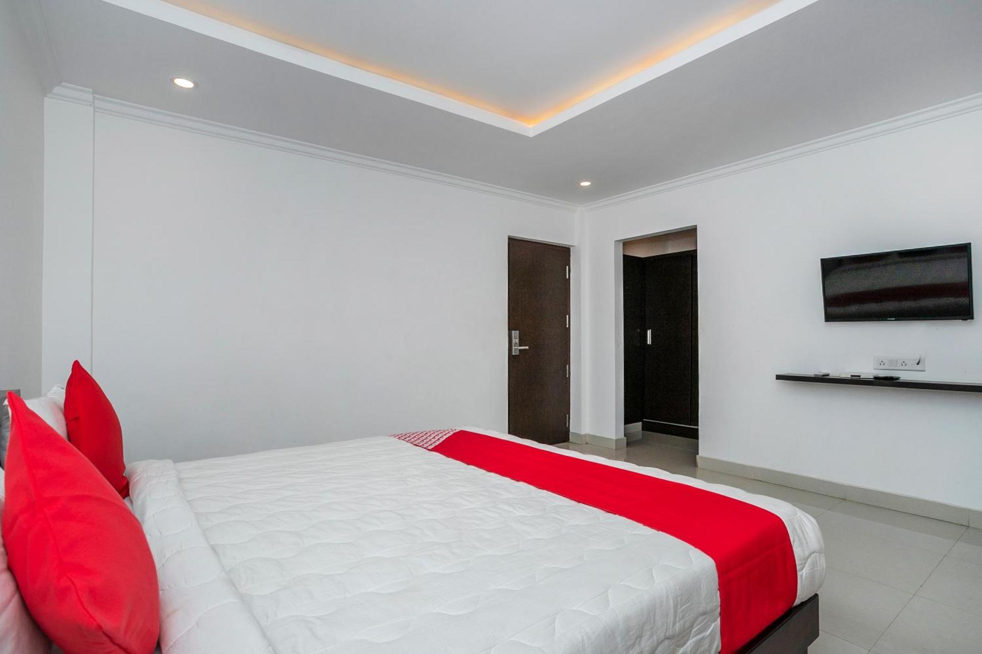 Collection O Cosmopolitan Hotel Devanahalli Ngoại thất bức ảnh